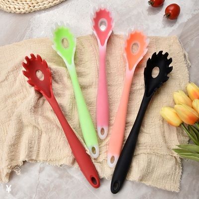 고착성 없는 휴대용 실리콘 파스타 스푼 에코 친화적 인 주방용품